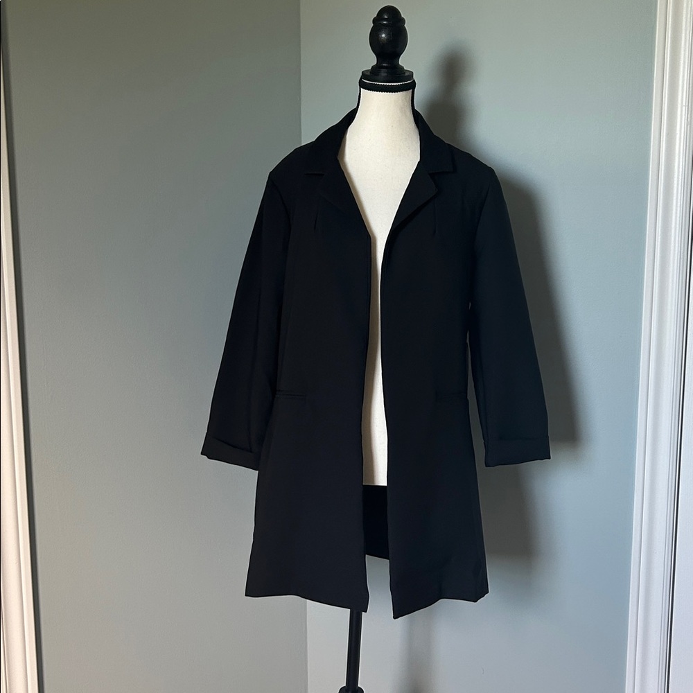 🔥🆕🔥 (Size M) HAVE Los Angeles 3/4 sleeve black blazer